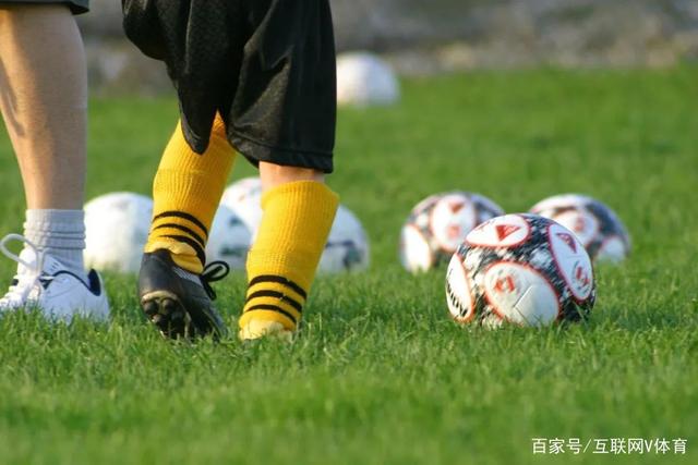 半场换三人：李源一、黄政宇、高准翼登场