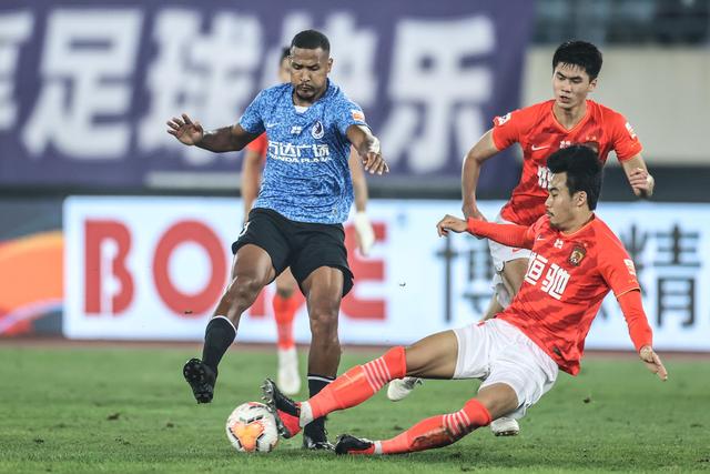 8月起严查退休返聘，用工合规进入新阶段